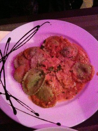 La Novita, Ristorante Pizzeria